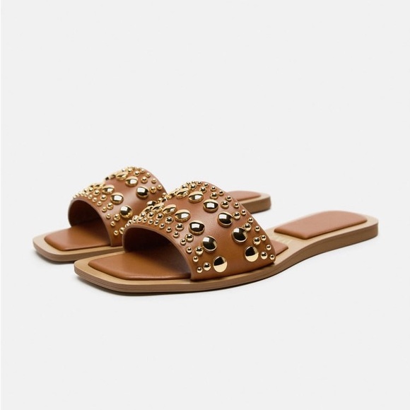 ZARA STUDDED FLAT SANDALS - Picture 3 of 9